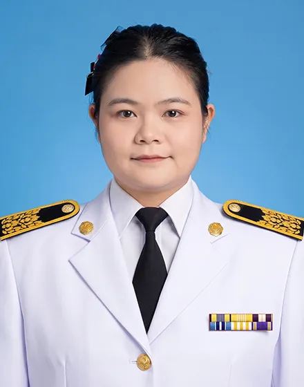 นางสาวลักษมี  สุขแจ่ม