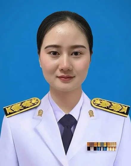 นางสาวพรชิตา  ศิรเดชอุดม