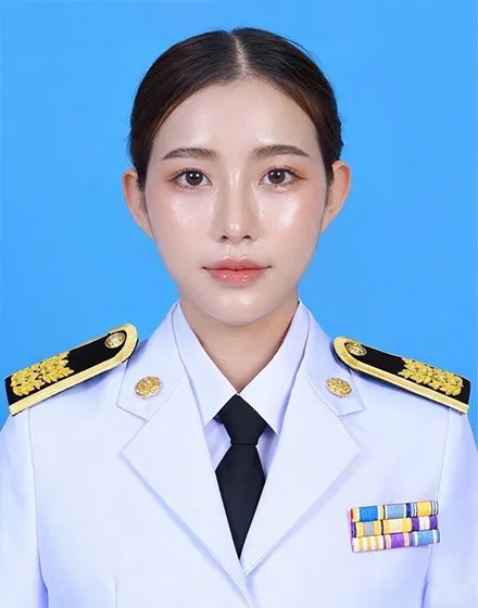 นางสาวมะลิวัลย์  จินะเป็ง