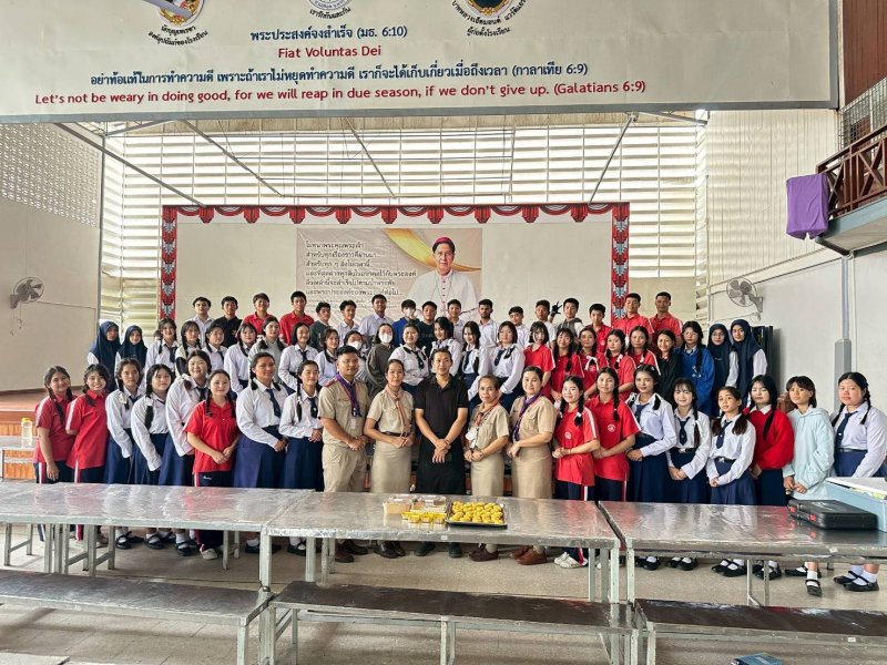 กิจกรรมแบ่งปันความรู้สู่ลูกรัก นักเรียนระดับชั้น มัธยมศึกษาปีที่ 6